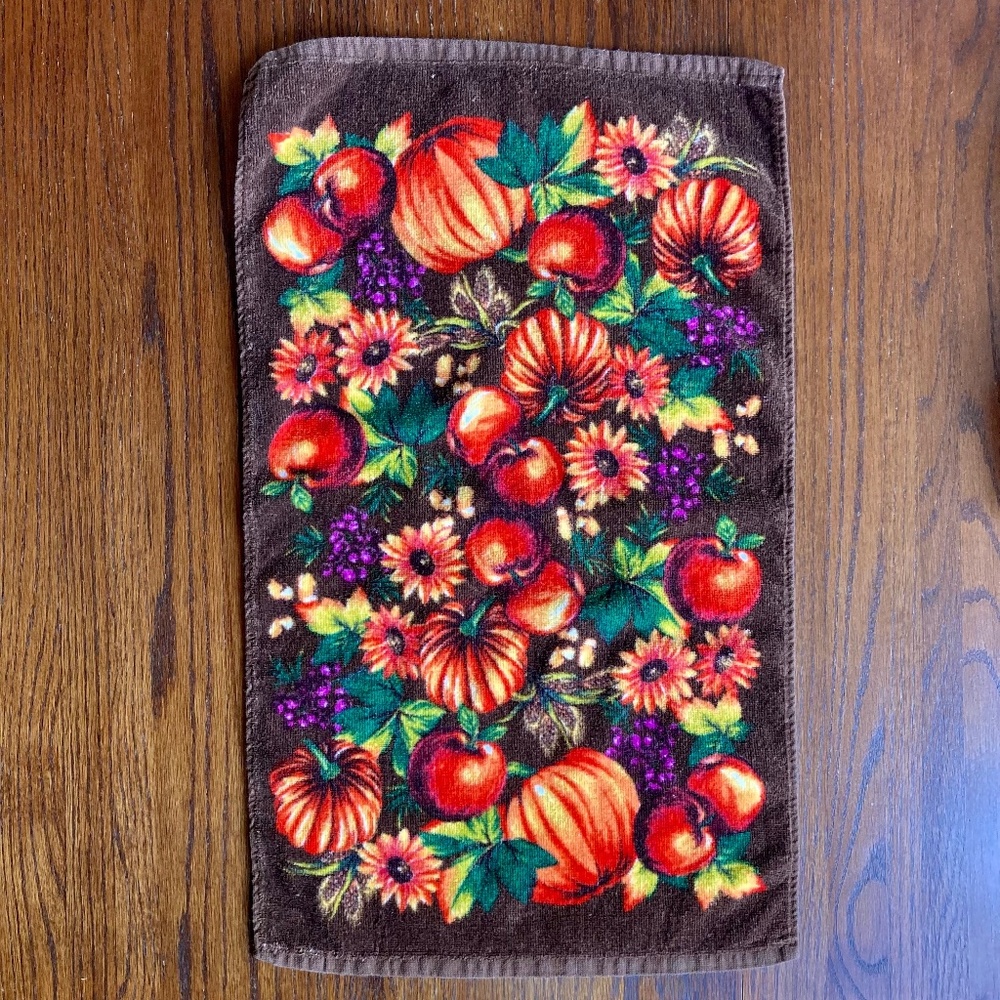 Vintage Pumpkin Apple Grape Floral Kitchen Dish Towel